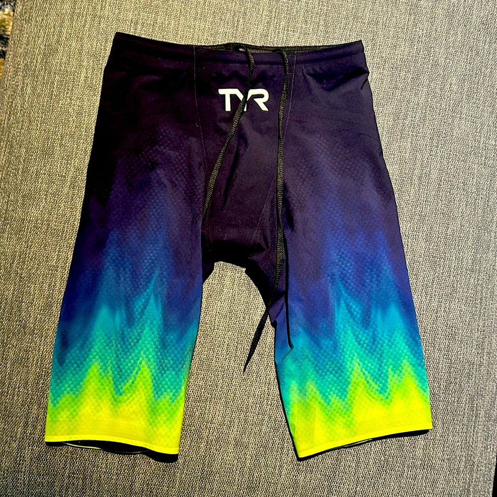 TYR Venzo High Waist Jammer Size 24